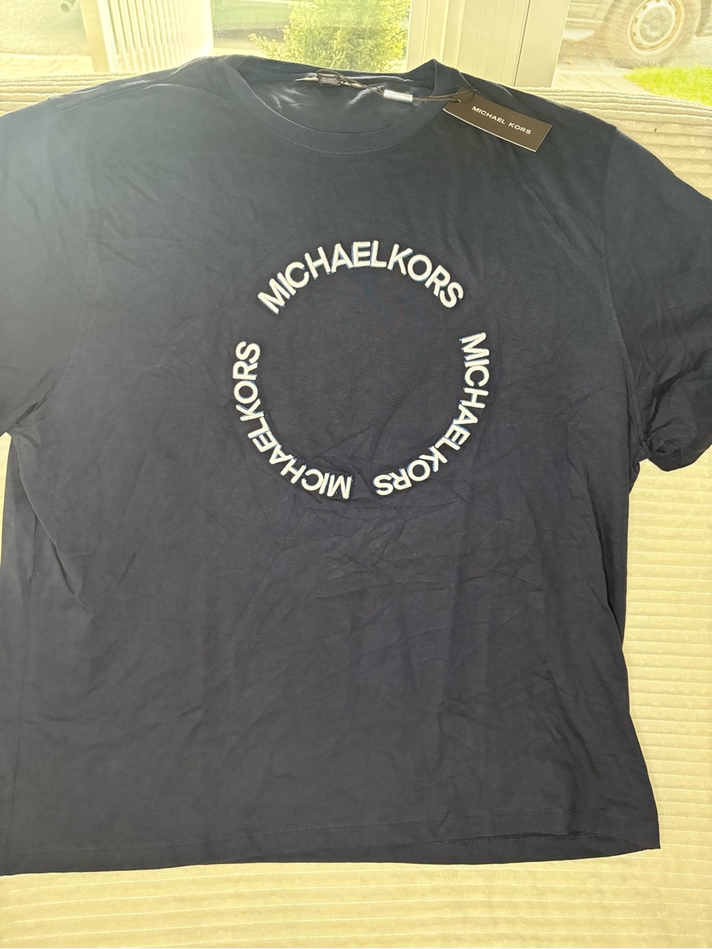 Michael Kors Shirt Mens XL NWT Black Graphic Circle Spellout Logo Crewneck Tee